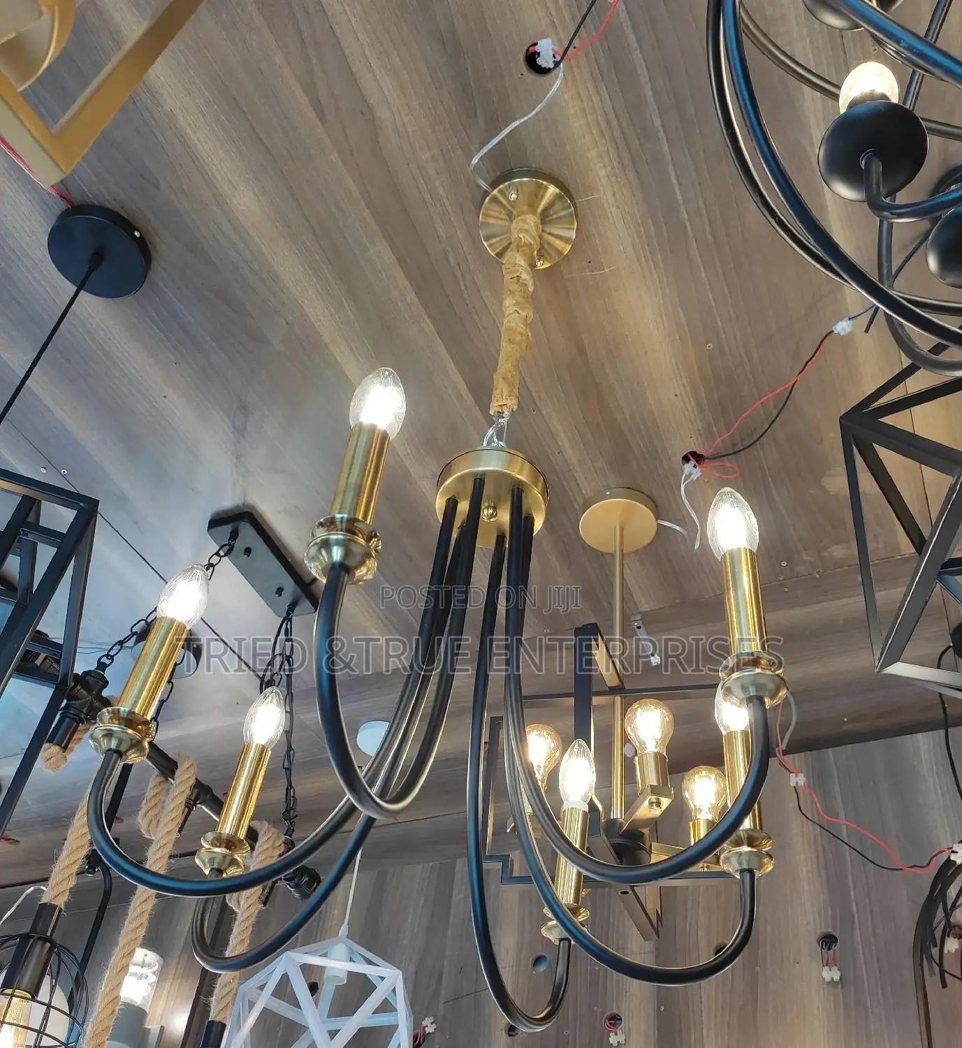 Chandaliers