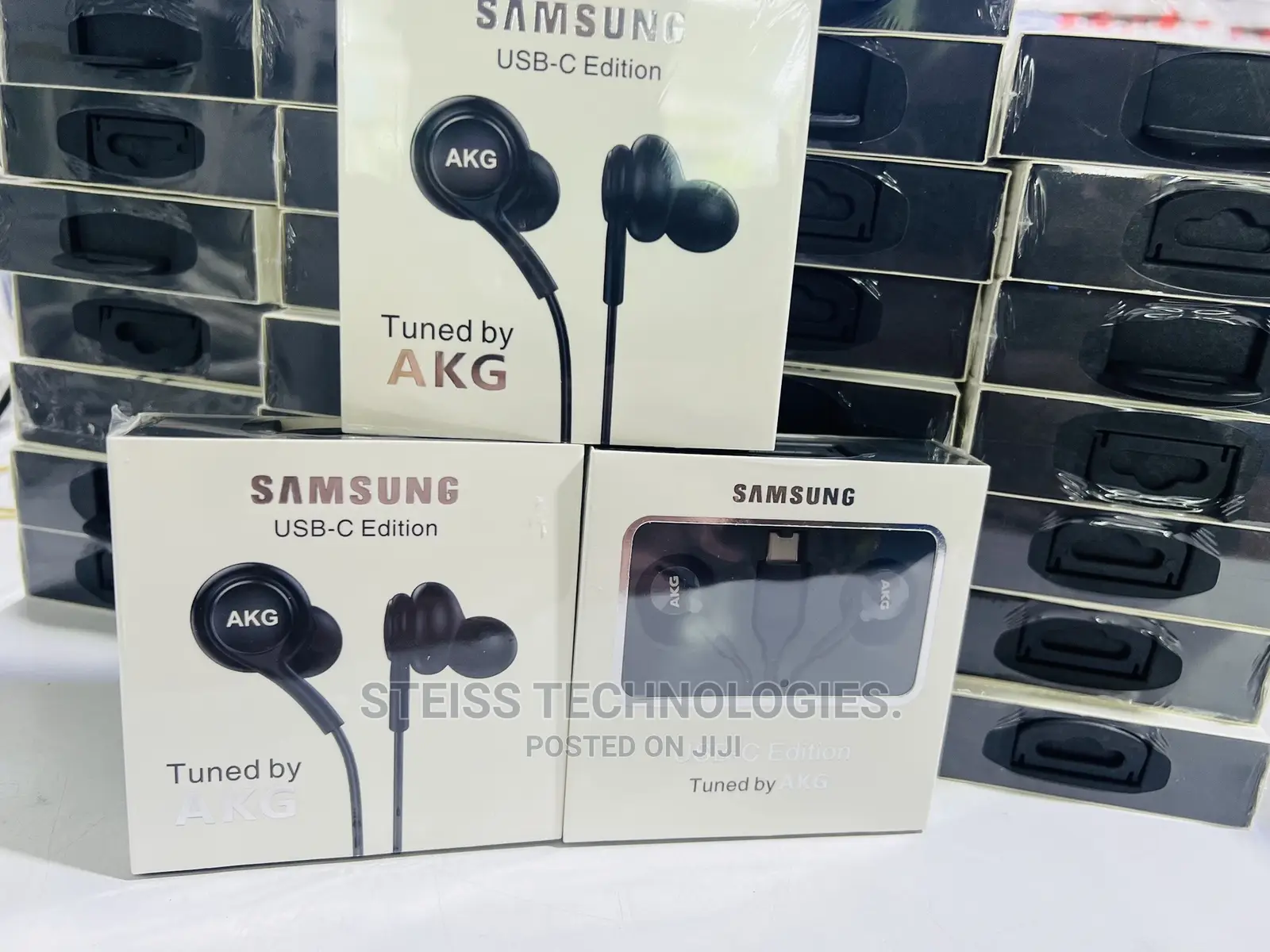 Akg Samsung Type Wired Earphones.