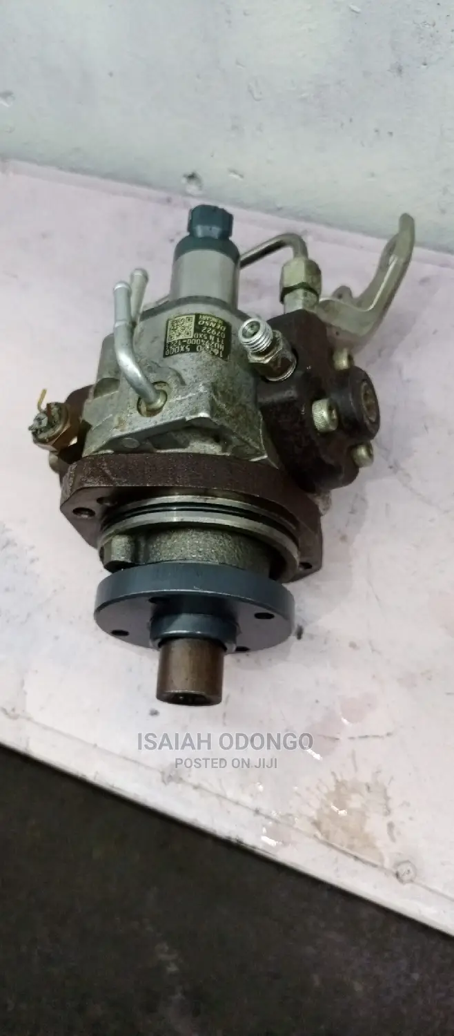 Ex Japan Diesel Injector Pump for Nissan Nv350 Yd25