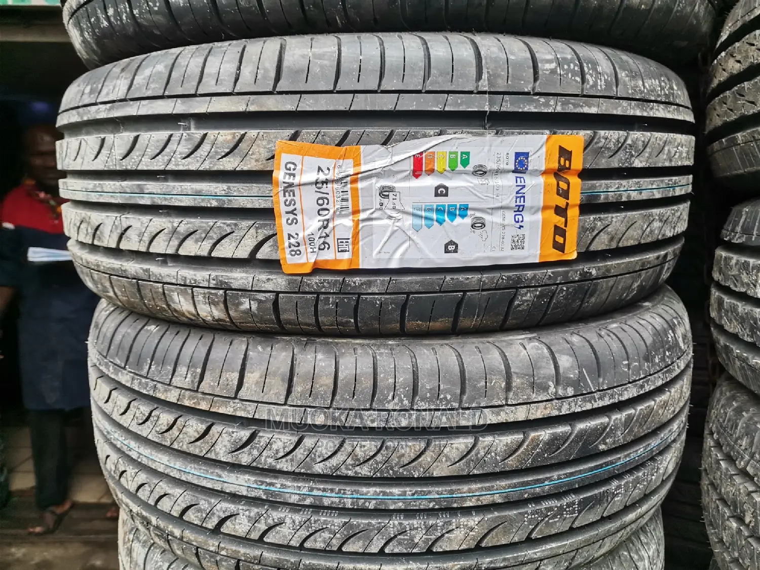 235/60r16 Boto Tyre