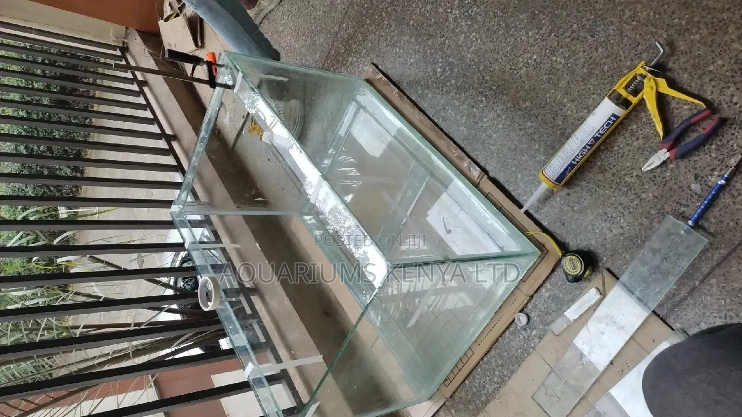 Aquarium Repair and Uplifting Services