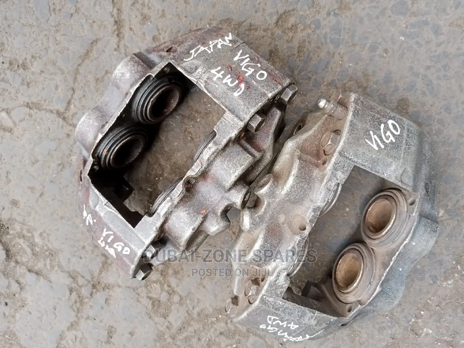 Front Brake Calipers Hilux Vigo Japan D-4d Available.
