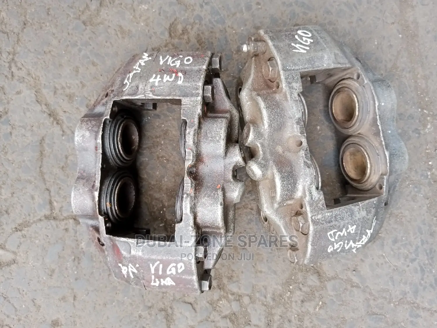 Front Brake Calipers Hilux Vigo Japan D-4d Available.