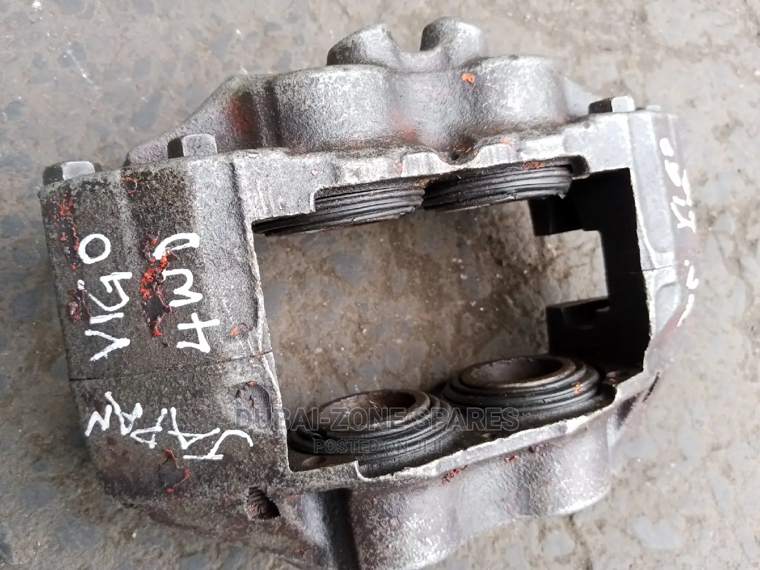 Front Brake Calipers Hilux Vigo Japan D-4d Available.