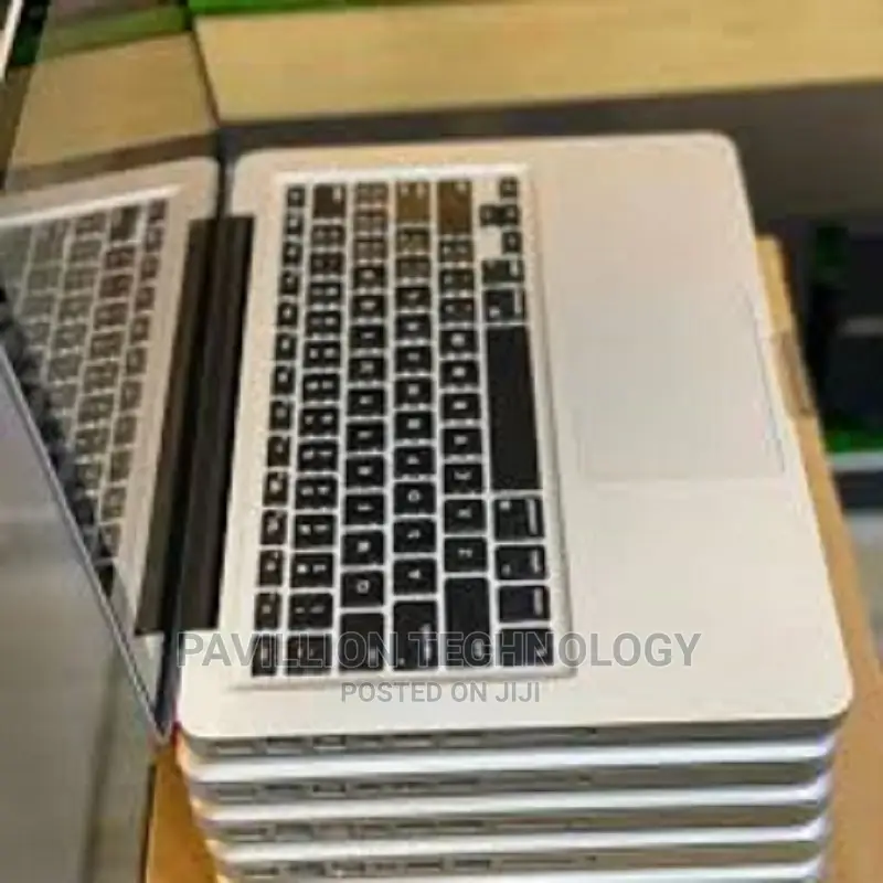 Laptop Apple MacBook 2012 6GB Intel Core I5 SSD 128GB