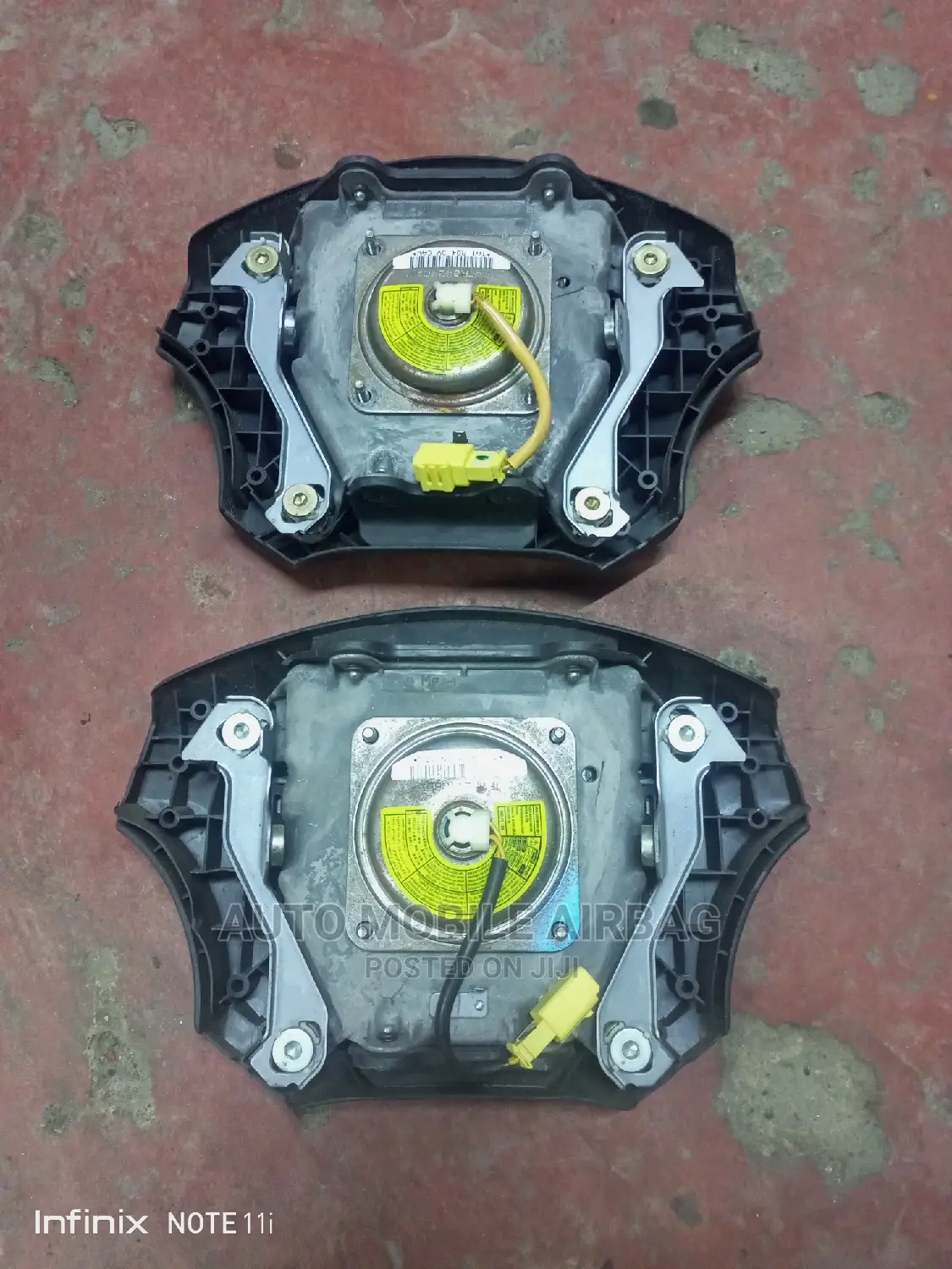 Toyota Hiace Steering Airbags (7L)