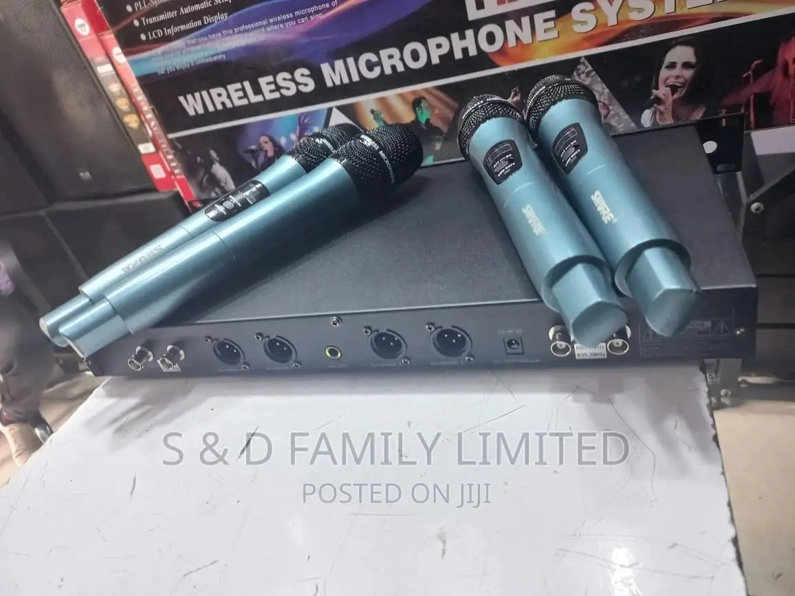 Shure 4 Wireless Microphones With One Receiver U6600