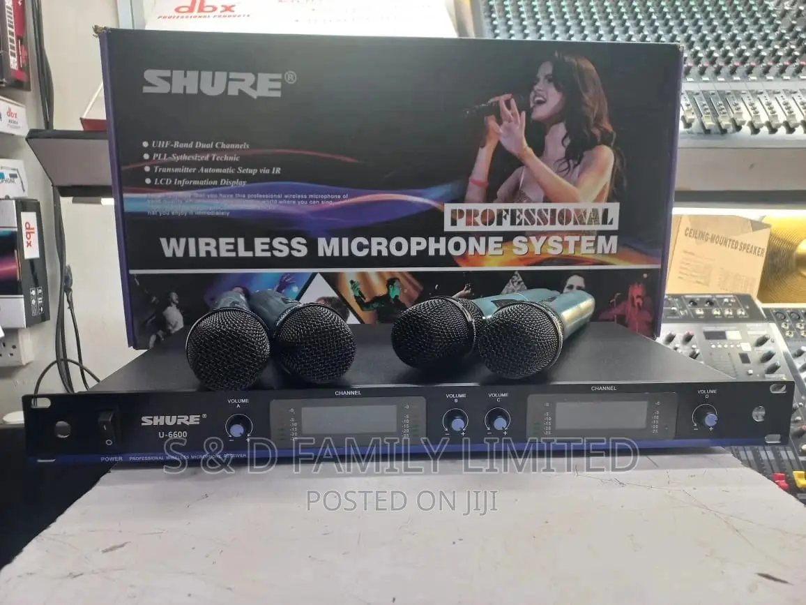 Shure 4 Wireless Microphones With One Receiver U6600