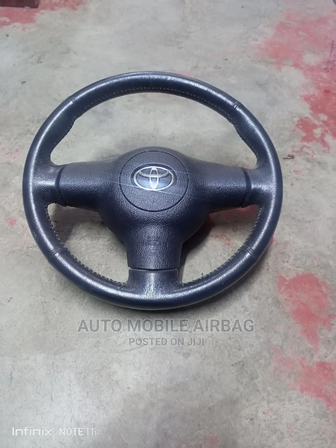 Rav 4 Steering Wheel Complete