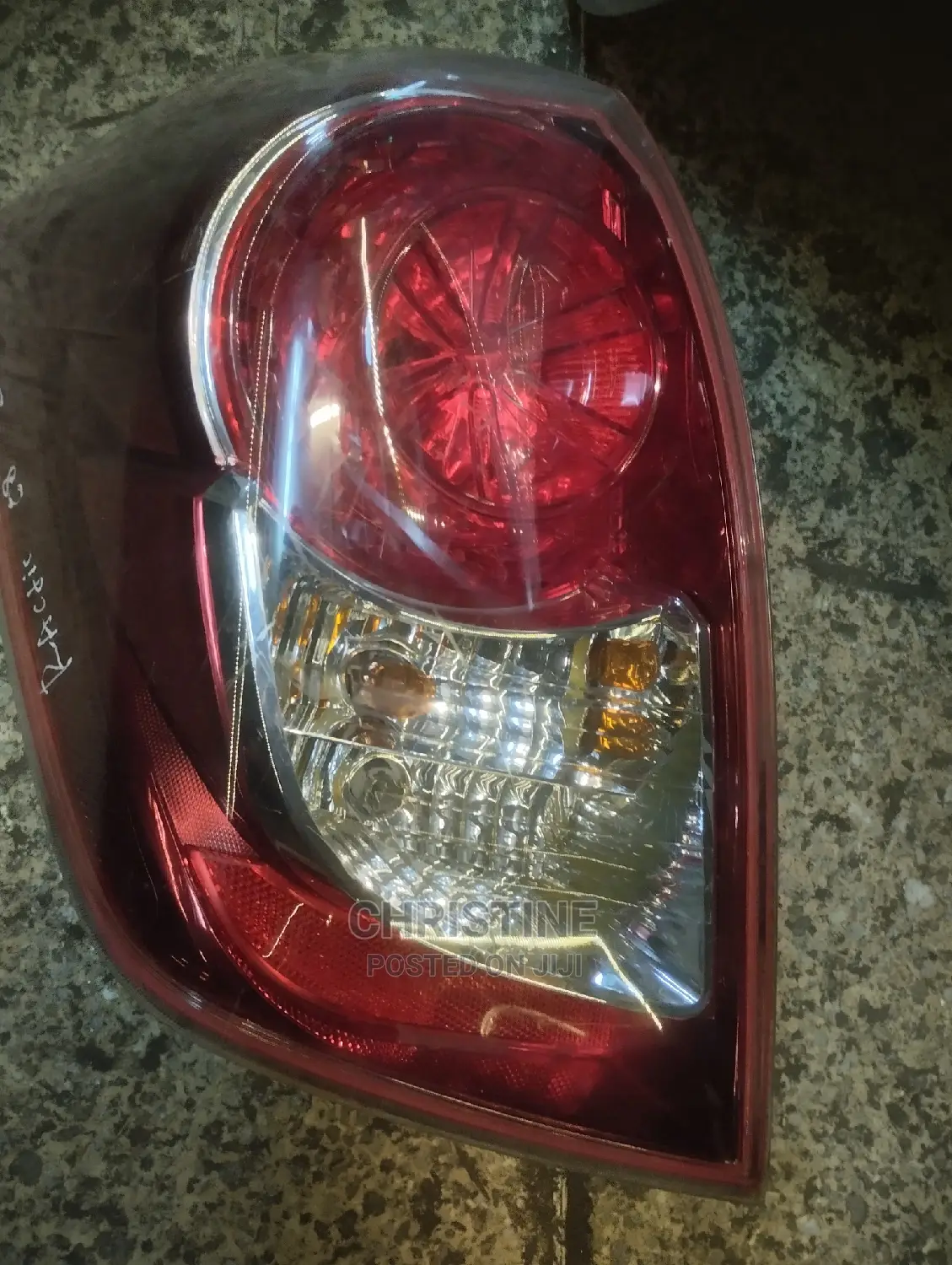 Toyota Ractis 2008 Tailight