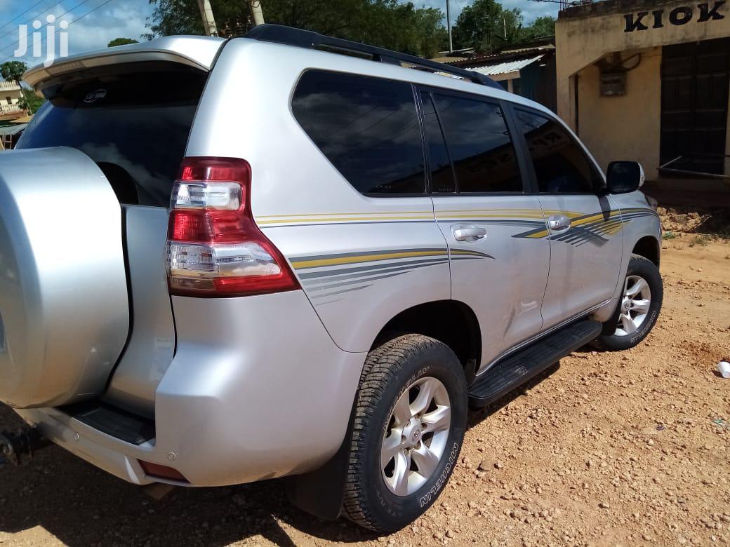 Prado Hire Services With Professional Drivers