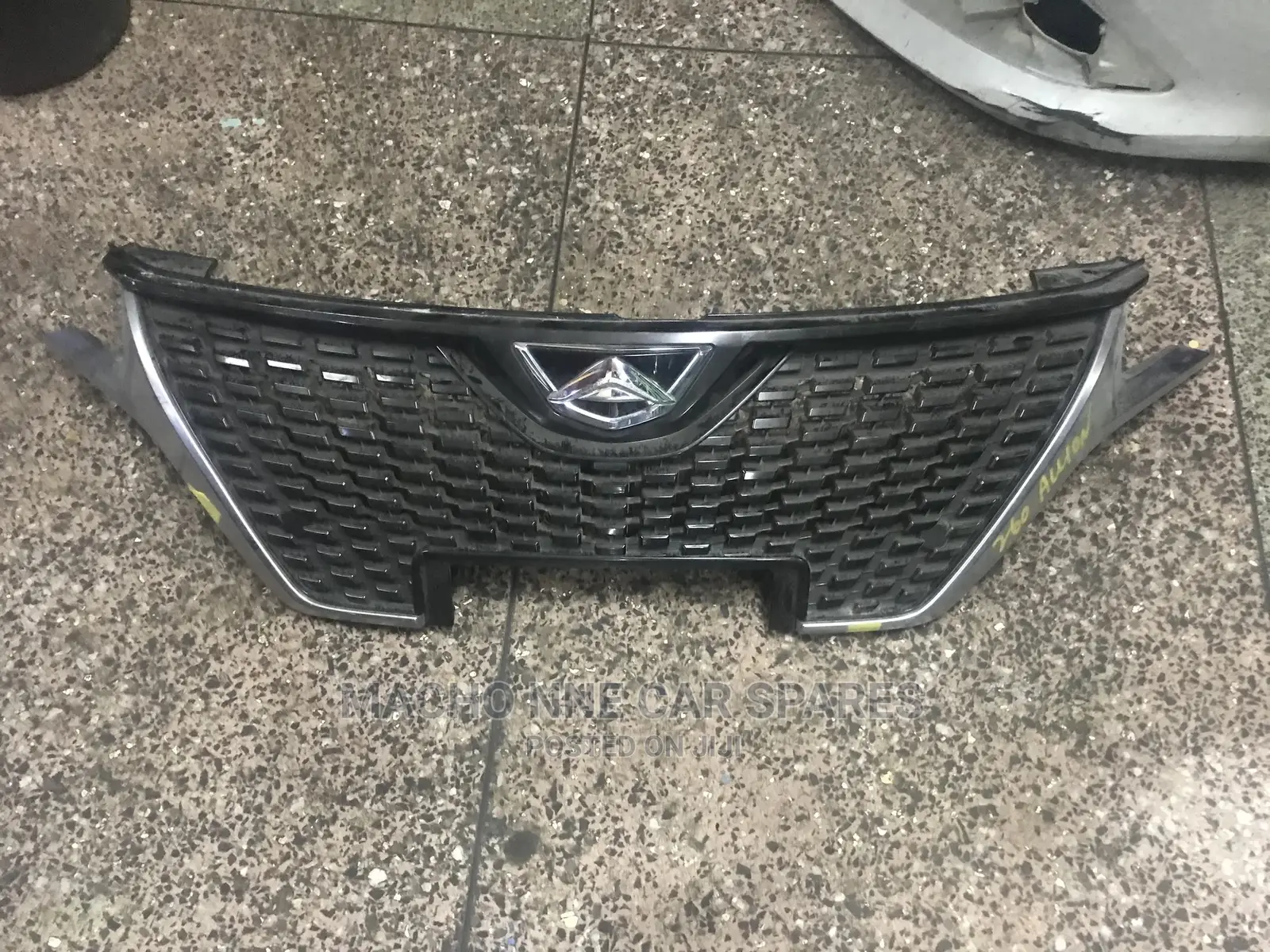 Toyota Allion 270 (2018)Grill