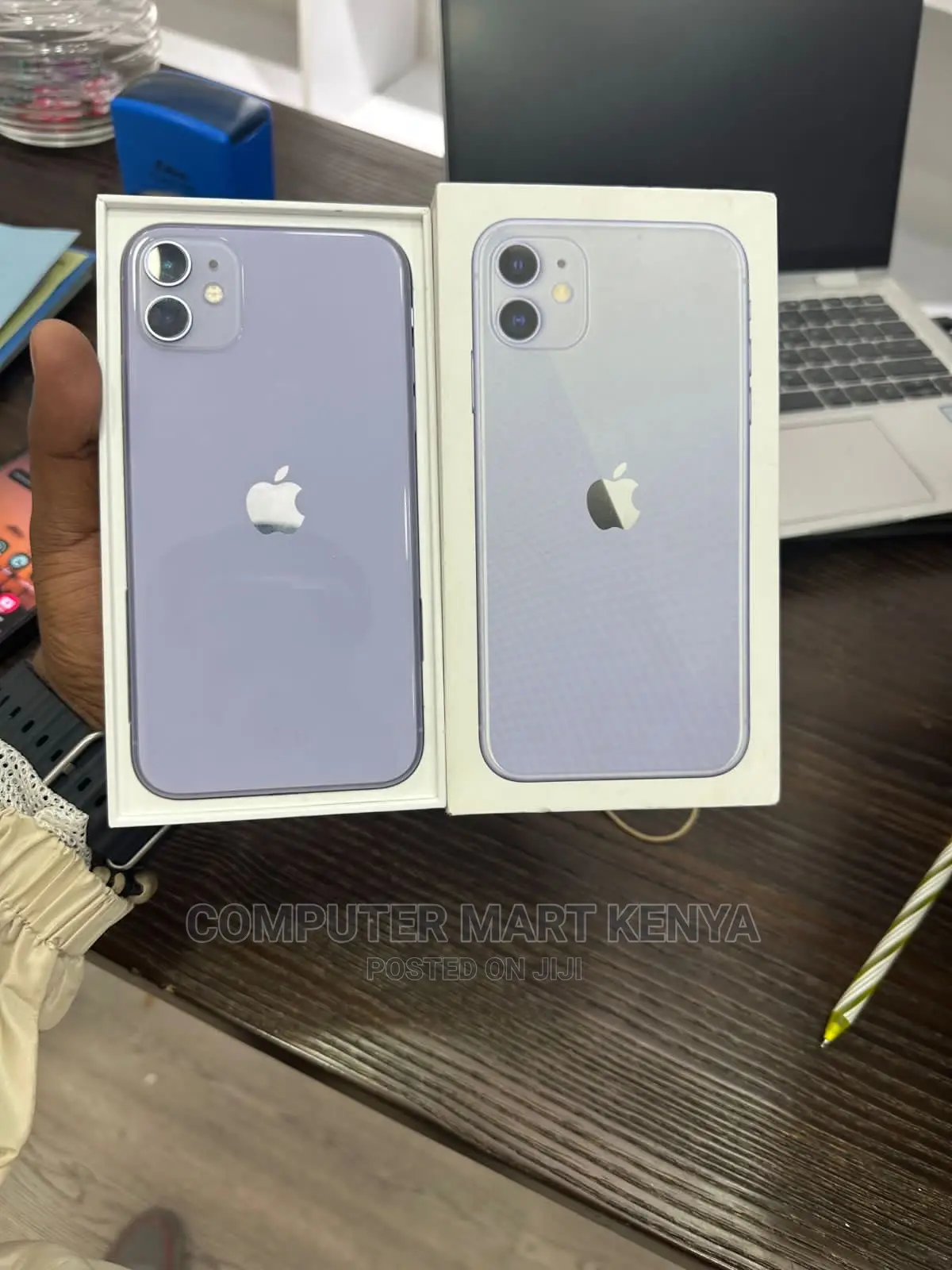 New Apple iPhone 11 64 GB Purple