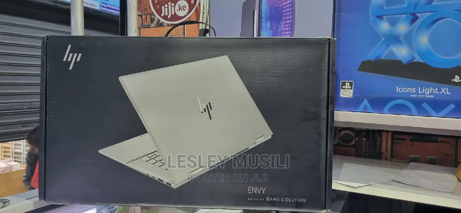 New Laptop HP Envy X360 16GB Intel Core I7 SSD 512GB