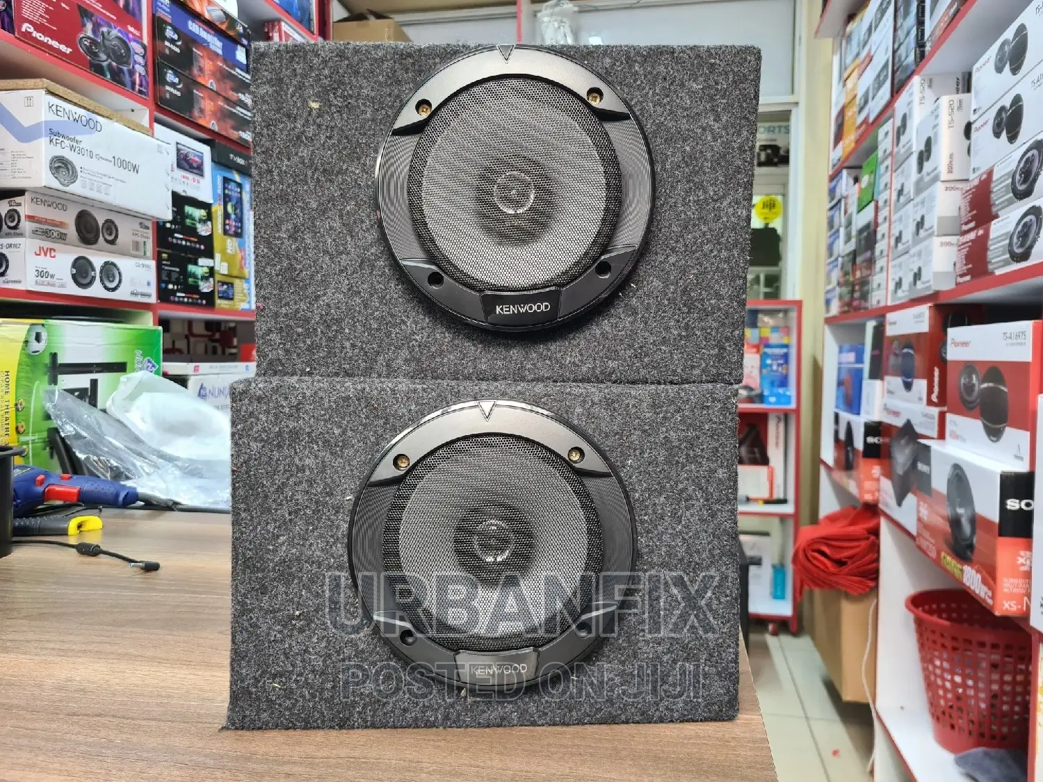 Kenwood 300 Watts 6 Inch Speakers With Cabinets