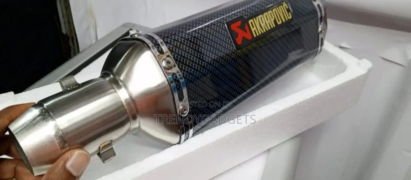 Akrapovic Slip-on Line Carbon Rear Silencer