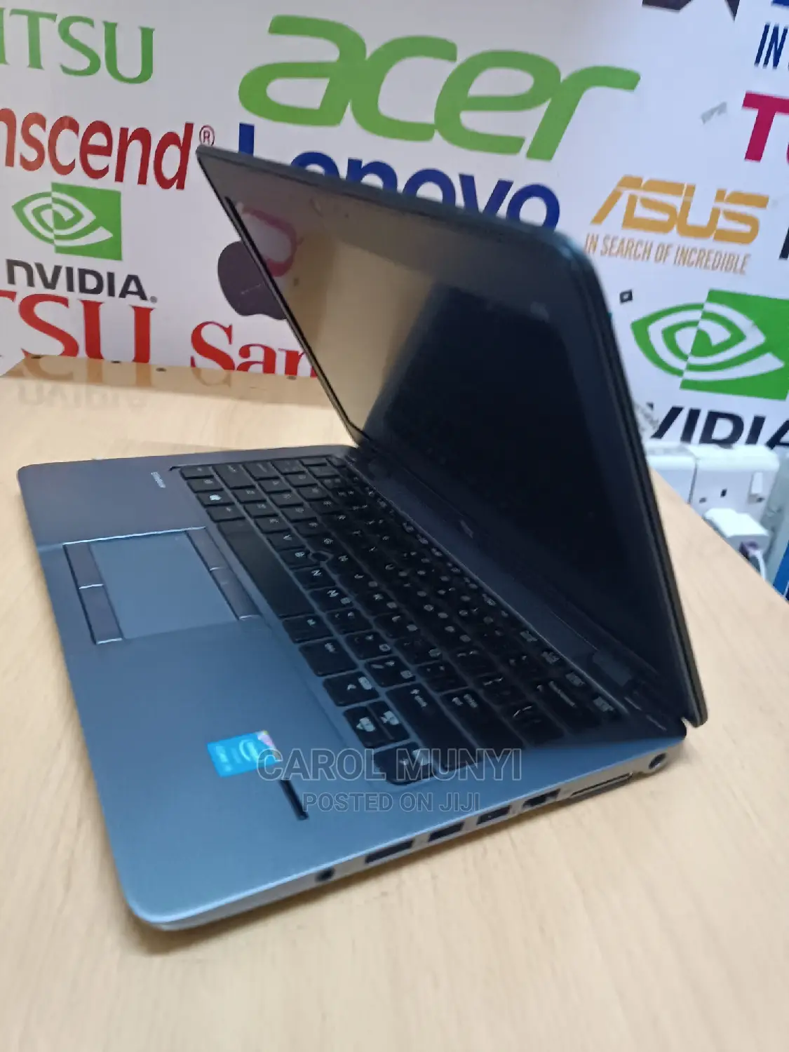 New Laptop HP EliteBook 820 G2 4GB Intel Core I7 HDD 500GB