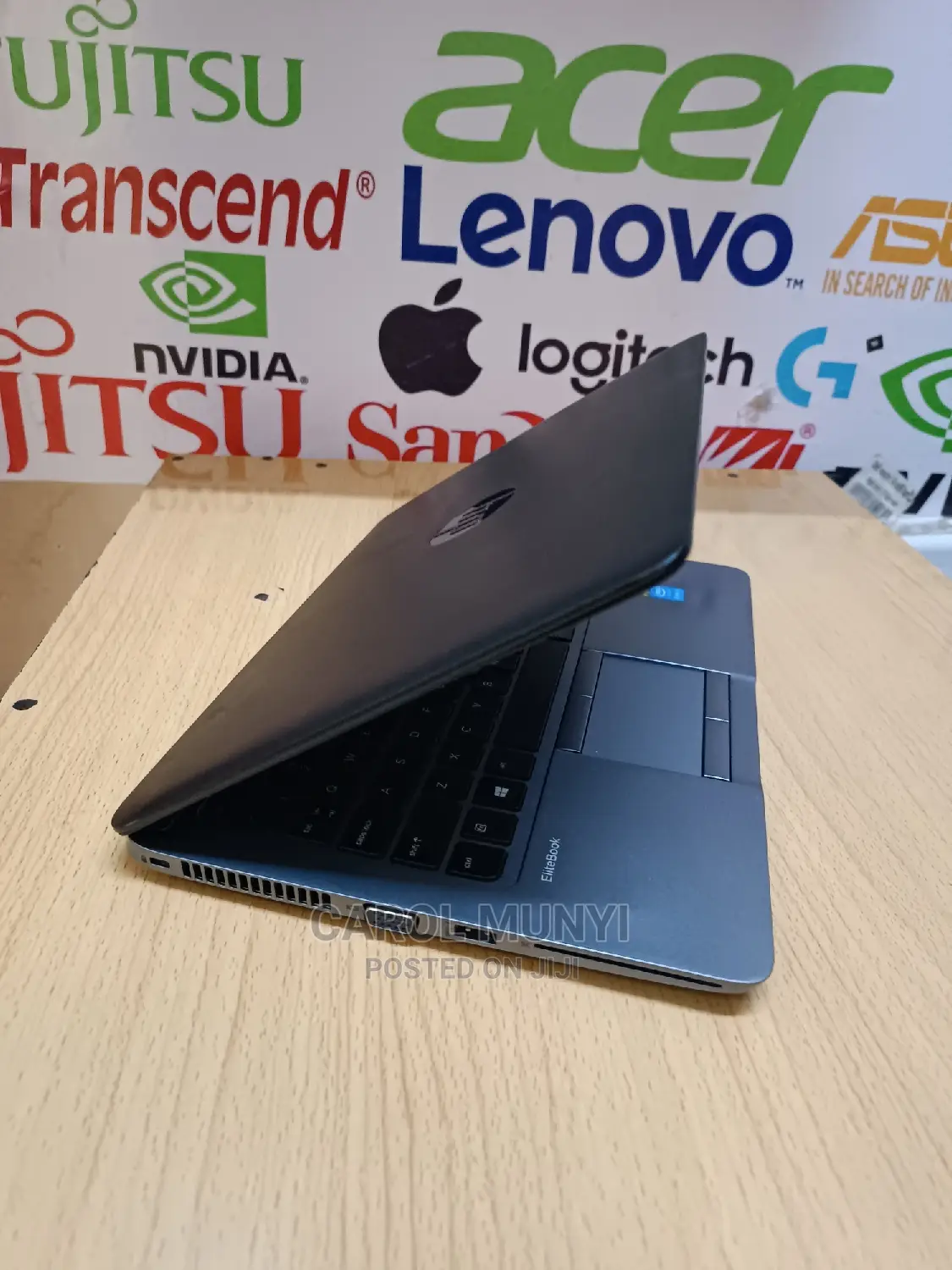 New Laptop HP EliteBook 820 G2 4GB Intel Core I7 HDD 500GB
