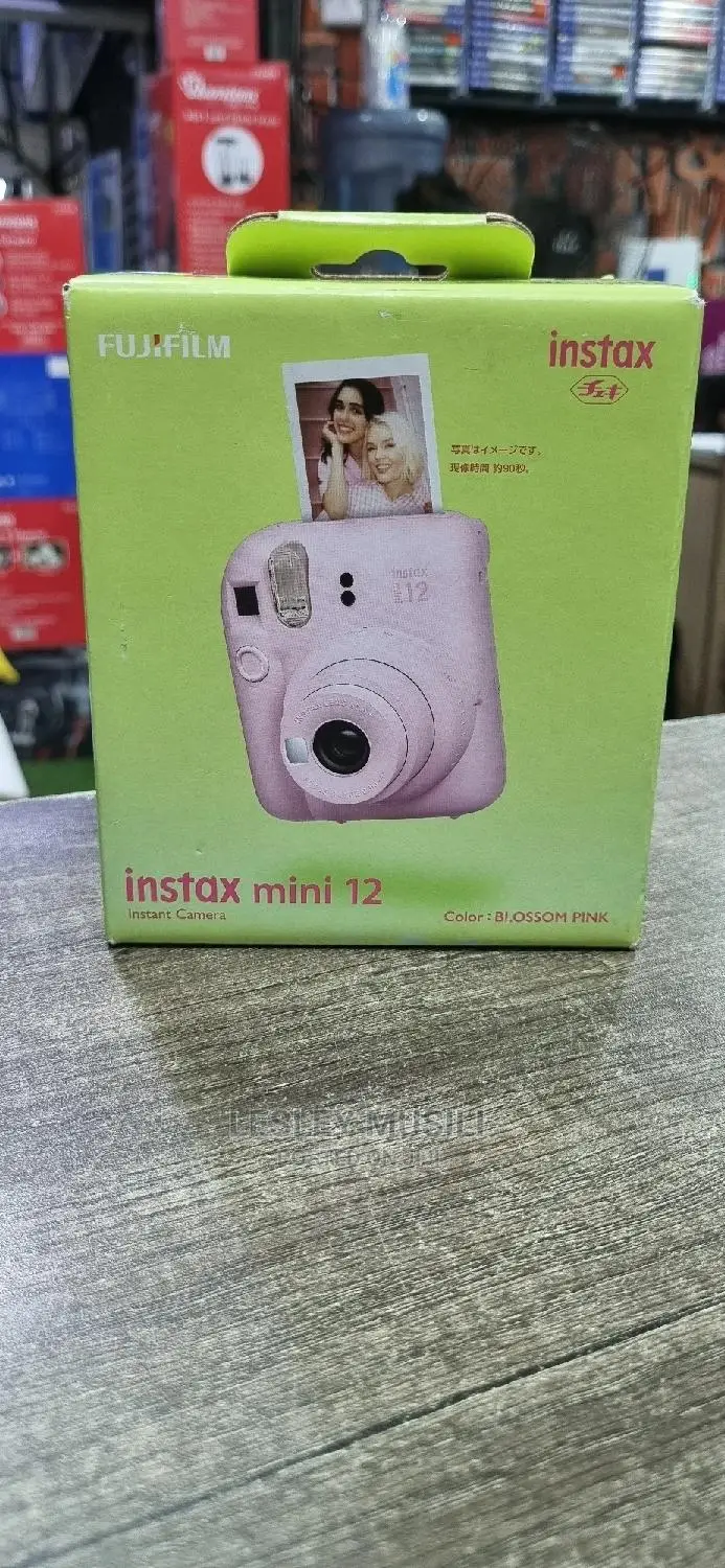 FULJIFILM INSTAX MINI 12 Instant Camera Blossom Pink