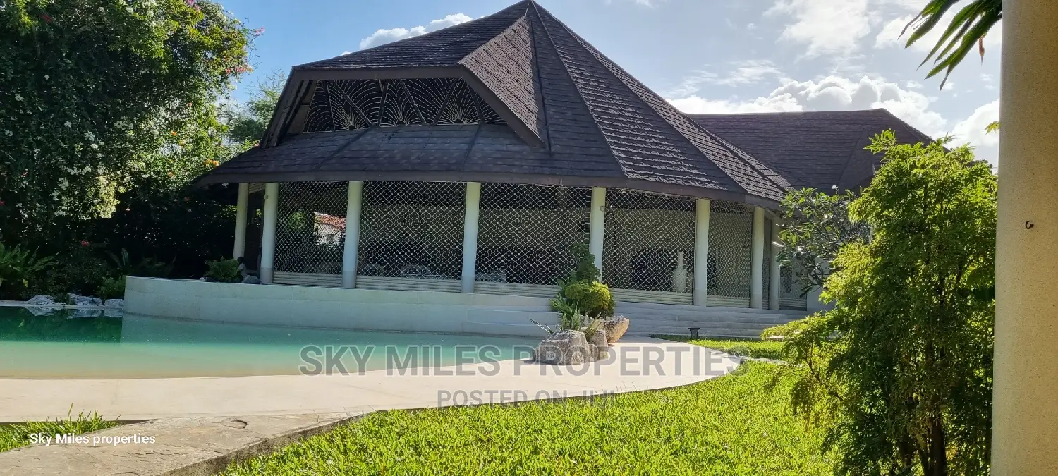 Furnished 5bdrm Villa in Diani Reef, Ukunda for sale