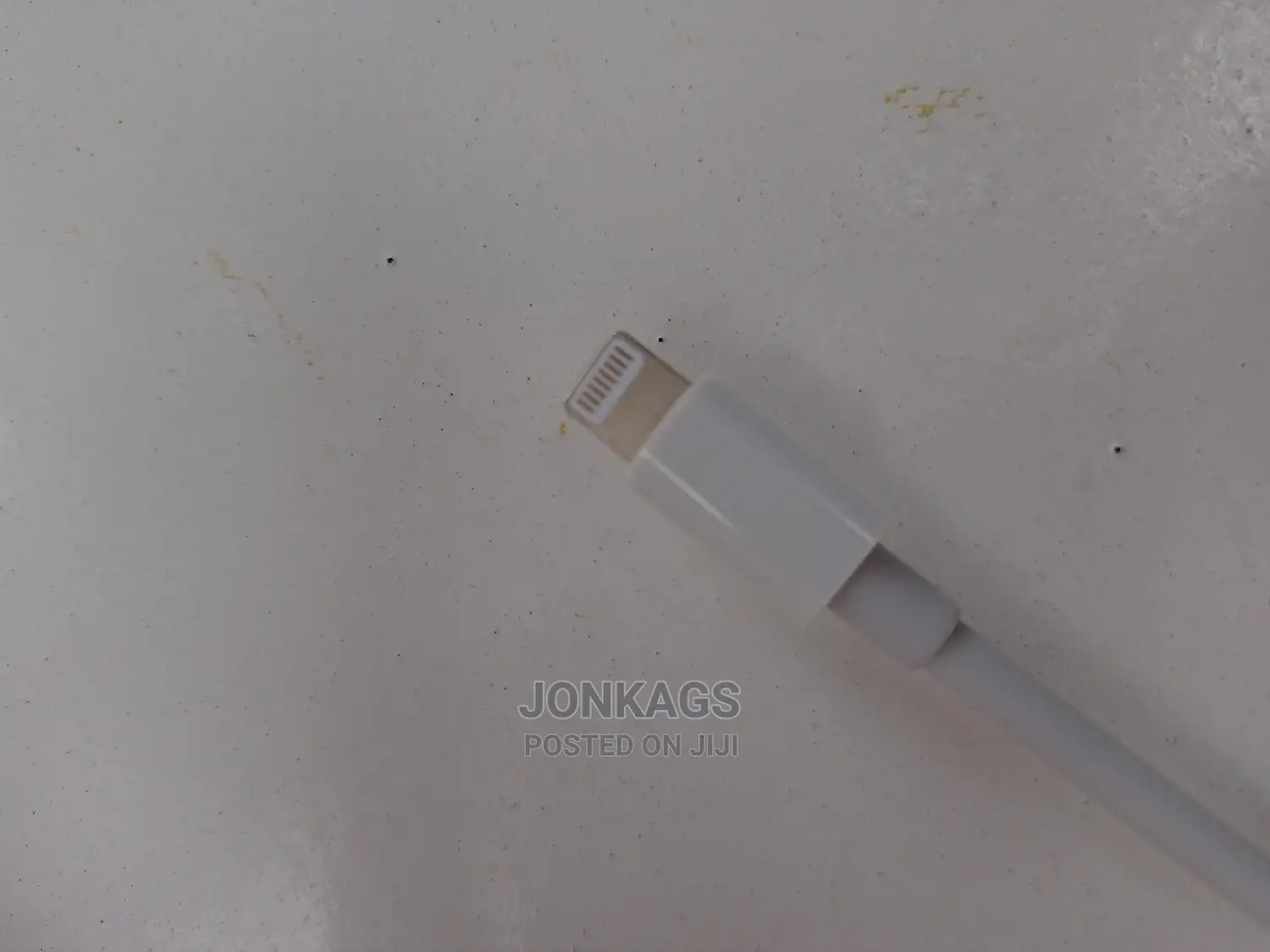 Apple Lighting to USB+ 3.5mm Audio Jack + Lighting Charging