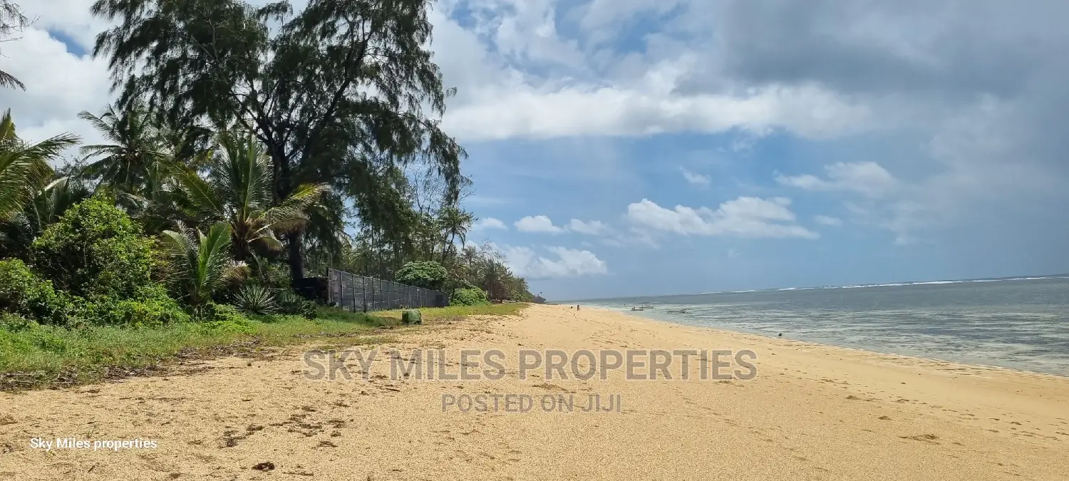 Kuruwitu,3.5 Acres Beach Property on Sale