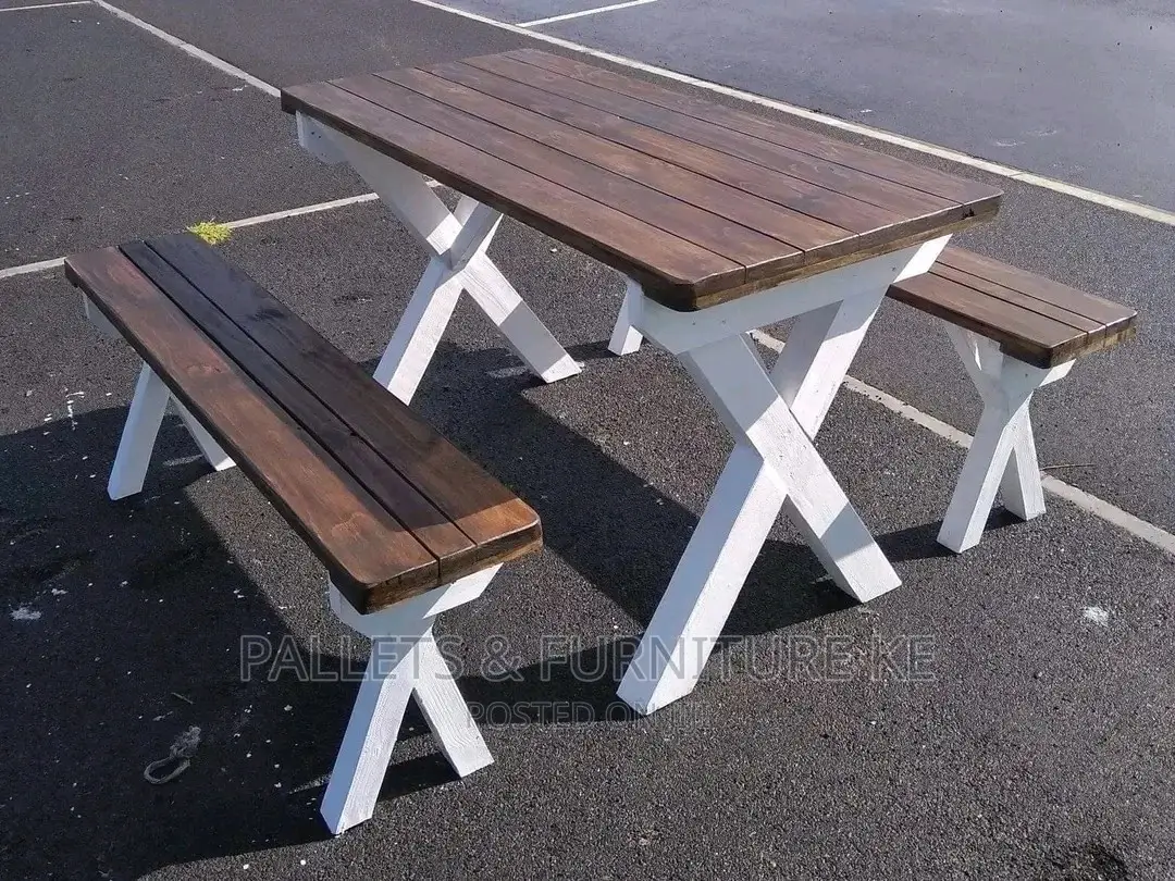Mahogany Color Bench