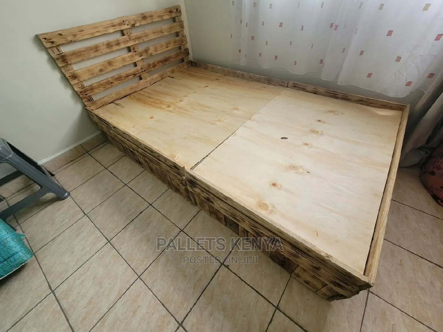 Pallet Bed 4*6- Detachable (A1)