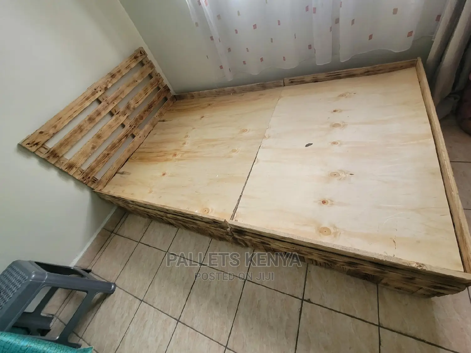 Pallet Bed- 4*6 ( Detachable A3)