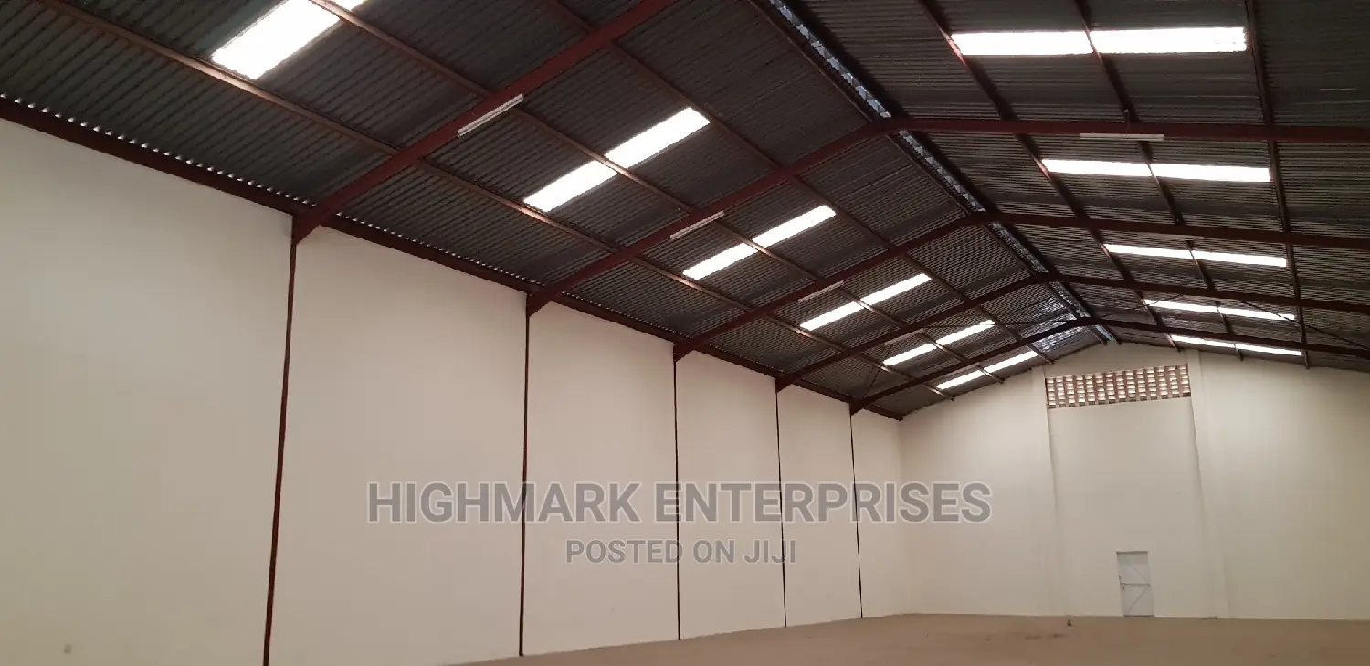 9000 Sq Feet Godown/Warehouse to in Embakasi