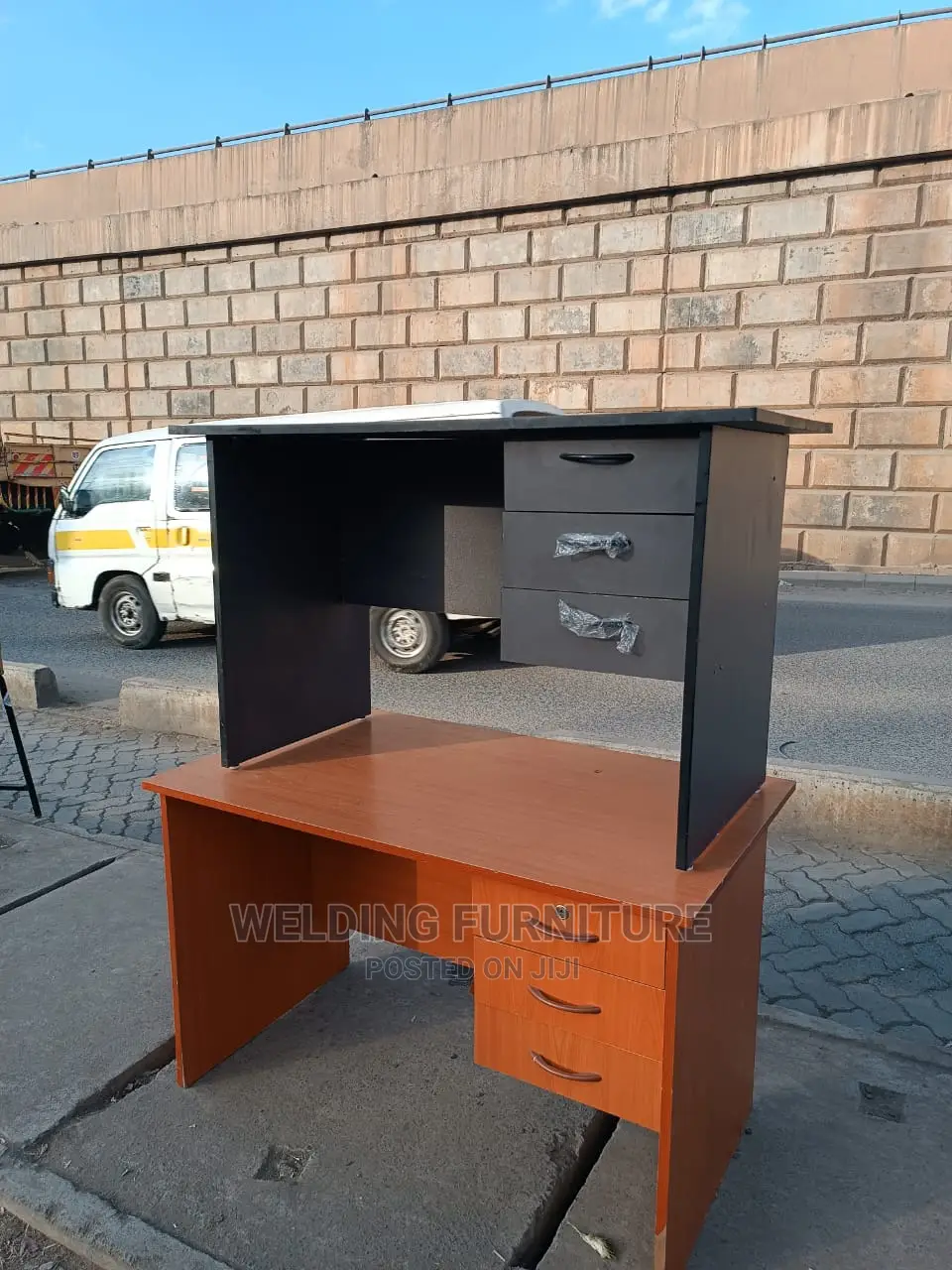 Office Desk/Office Mesh Chair/Study Table