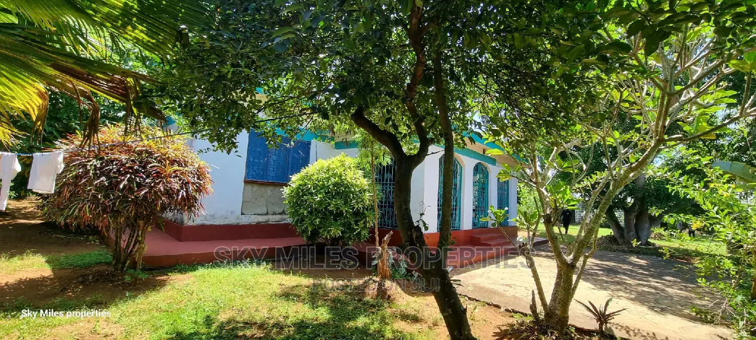4bdrm Bungalow in North Coast Hotel, Kikambala for sale