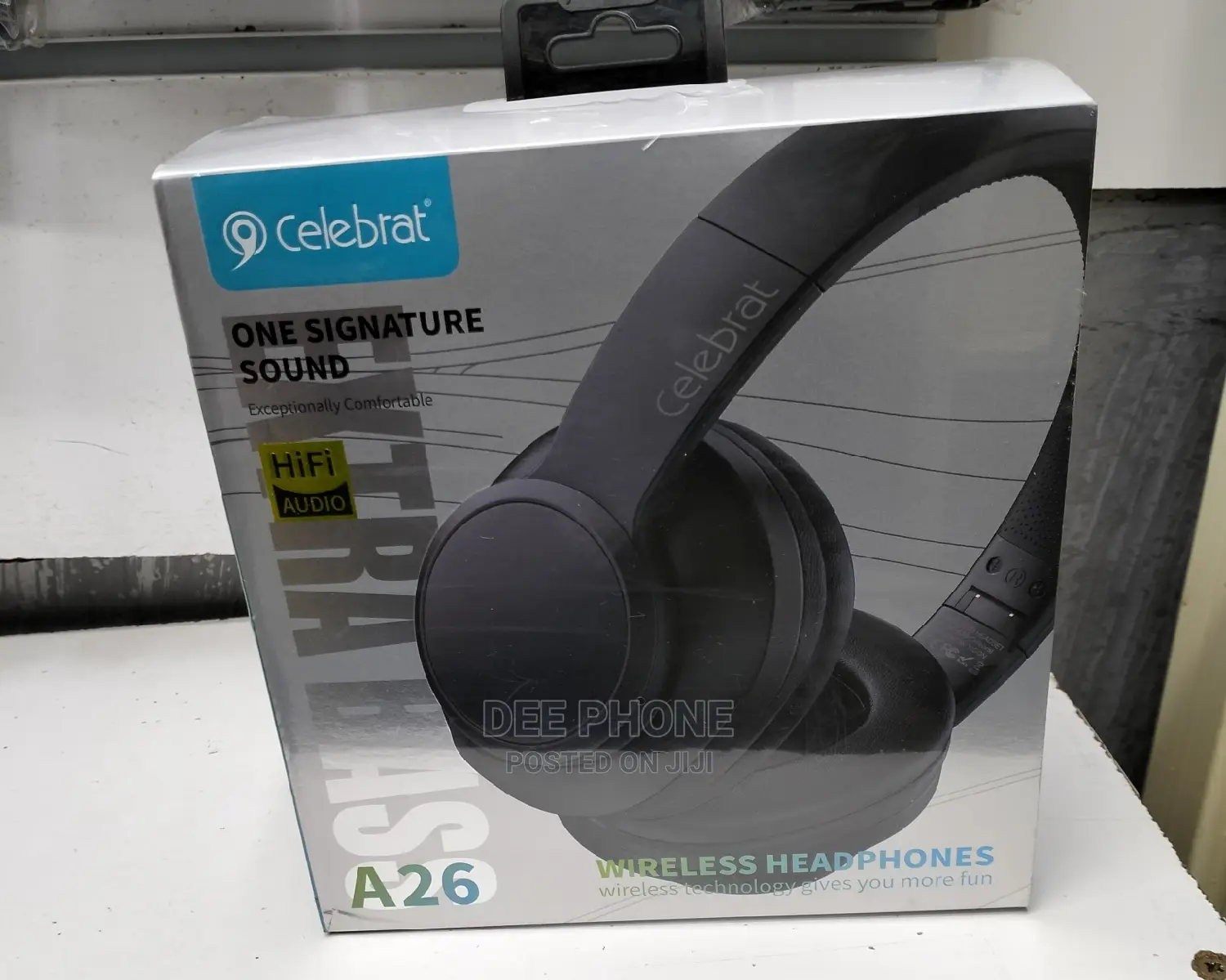 A26 Celebrat Extra Bass Bluetooth Headphones