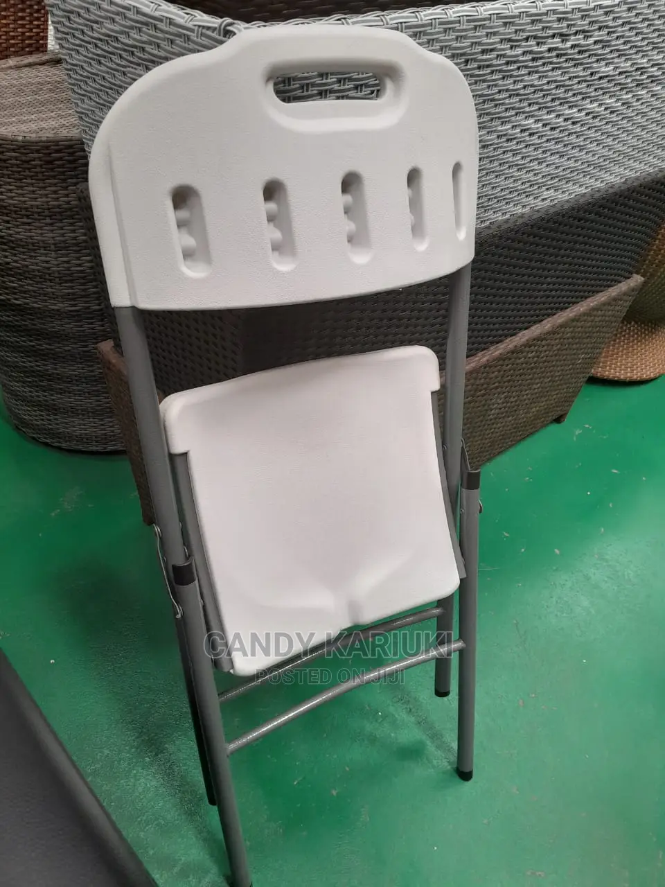 White Foldable Chair