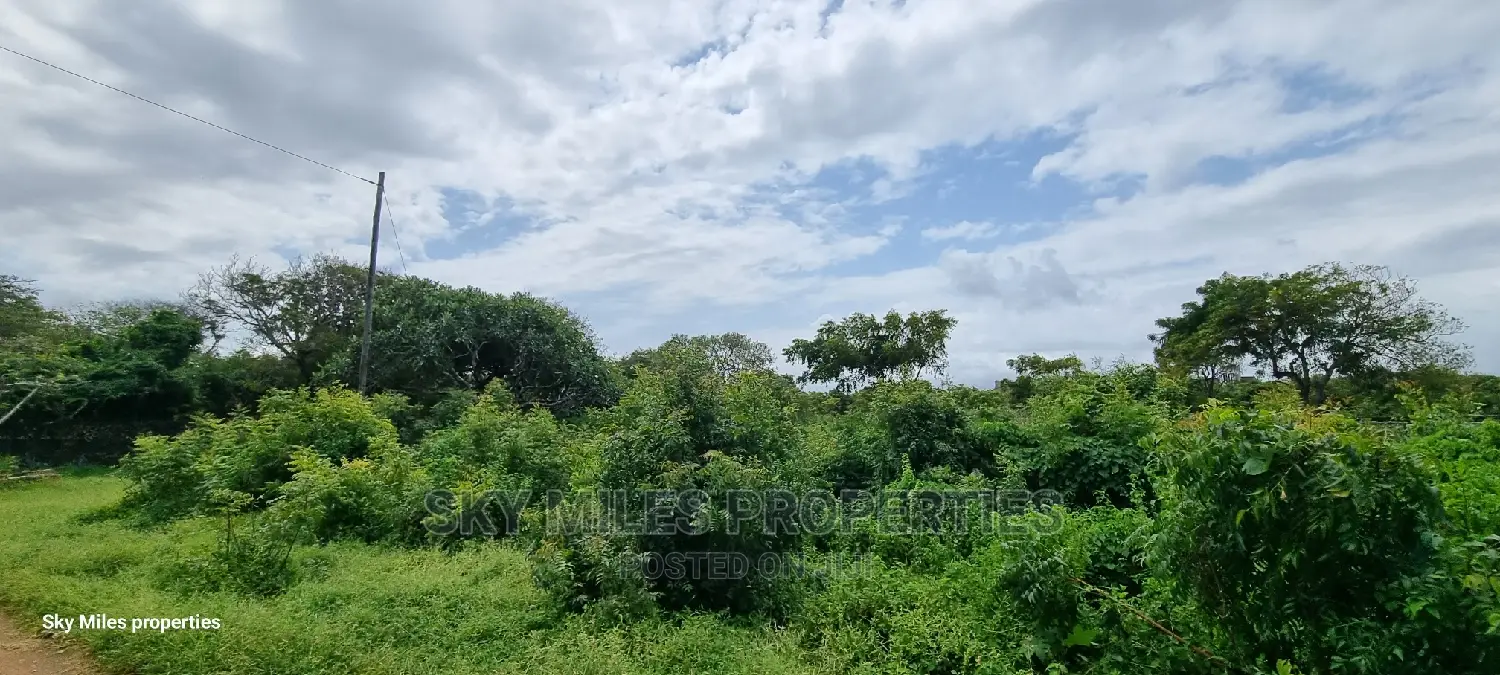 Serena,1 Acre Land on Sale