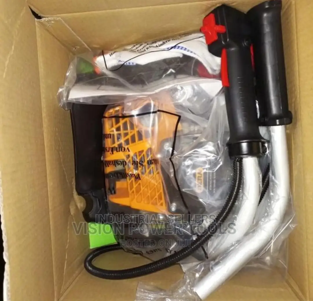 Well Equipped Brush /Grass Cutter