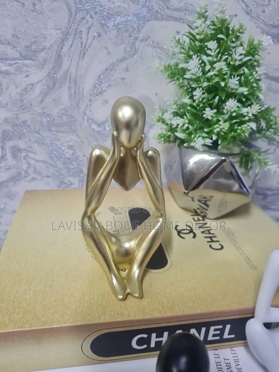 Thinking Man Home and Office Decor Statue Gold