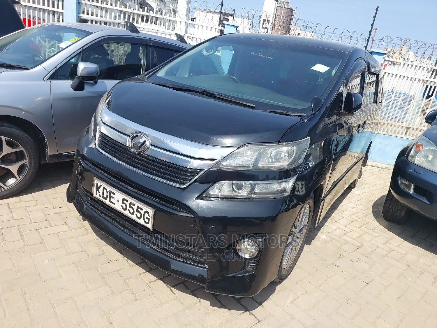 Toyota Vellfire 2014 Black