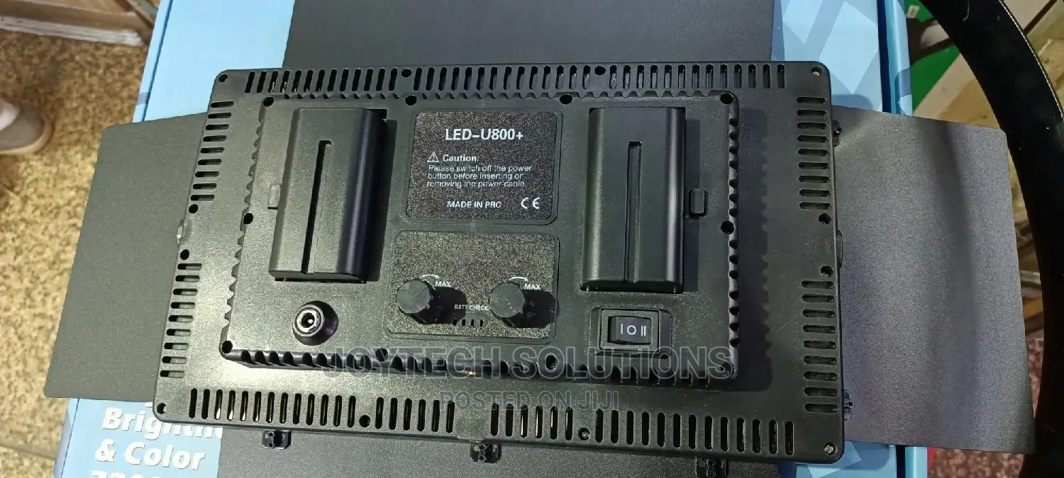 Super Blight Led UC - 800 Vedio Led Kit.