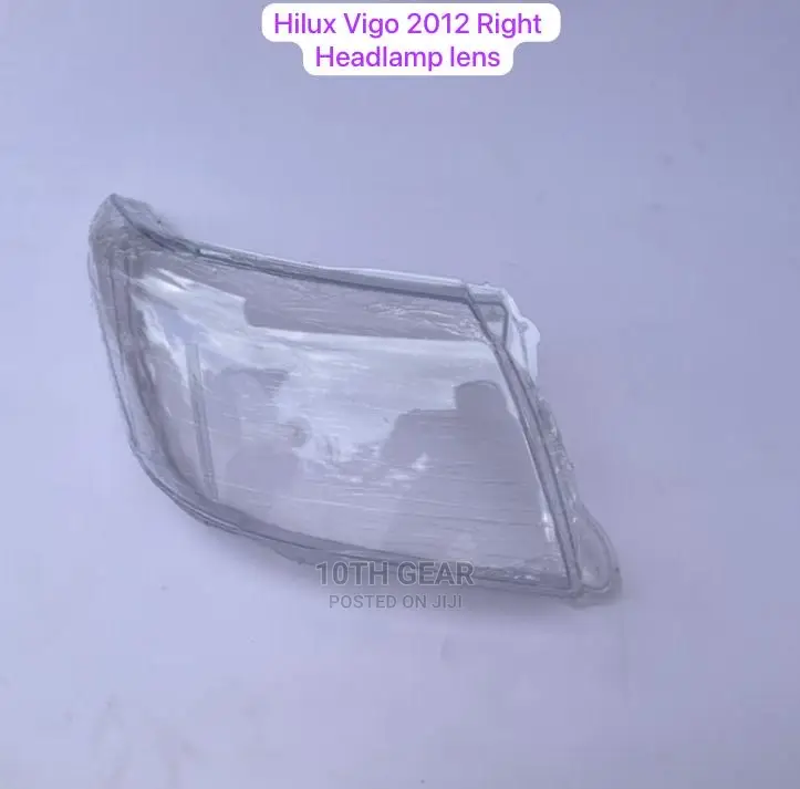 Hilux Headlamp Lens Right 2012-2014