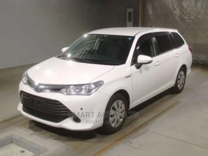 Toyota Corolla Fielder 2016 White