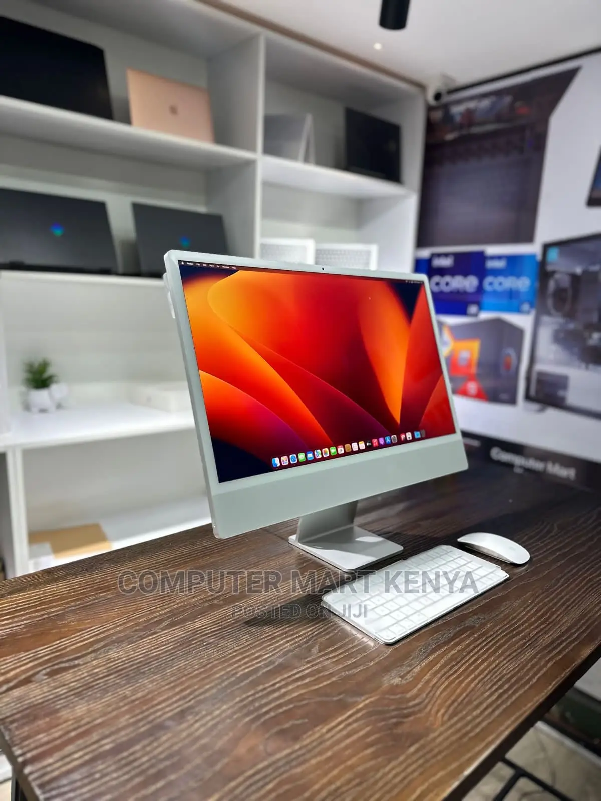 New Desktop Computer Apple iMac M1 8GB Apple M1 SSD 256GB