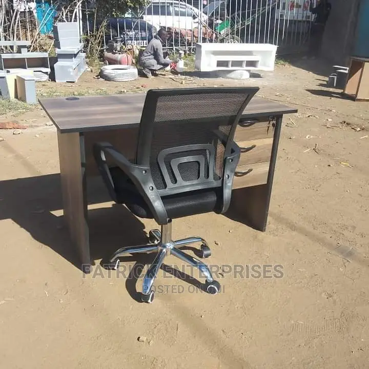 1.2 MTRS Office Desk Plus Low Back Recliner Mesh Chair