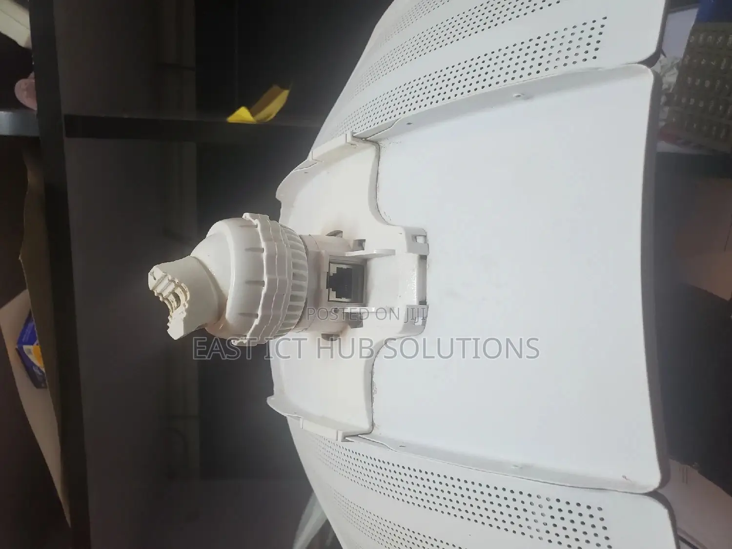 RESTOCKED. Ubiquiti Litebeam M5 | 5ghz, 23dbi, Airmax CPE