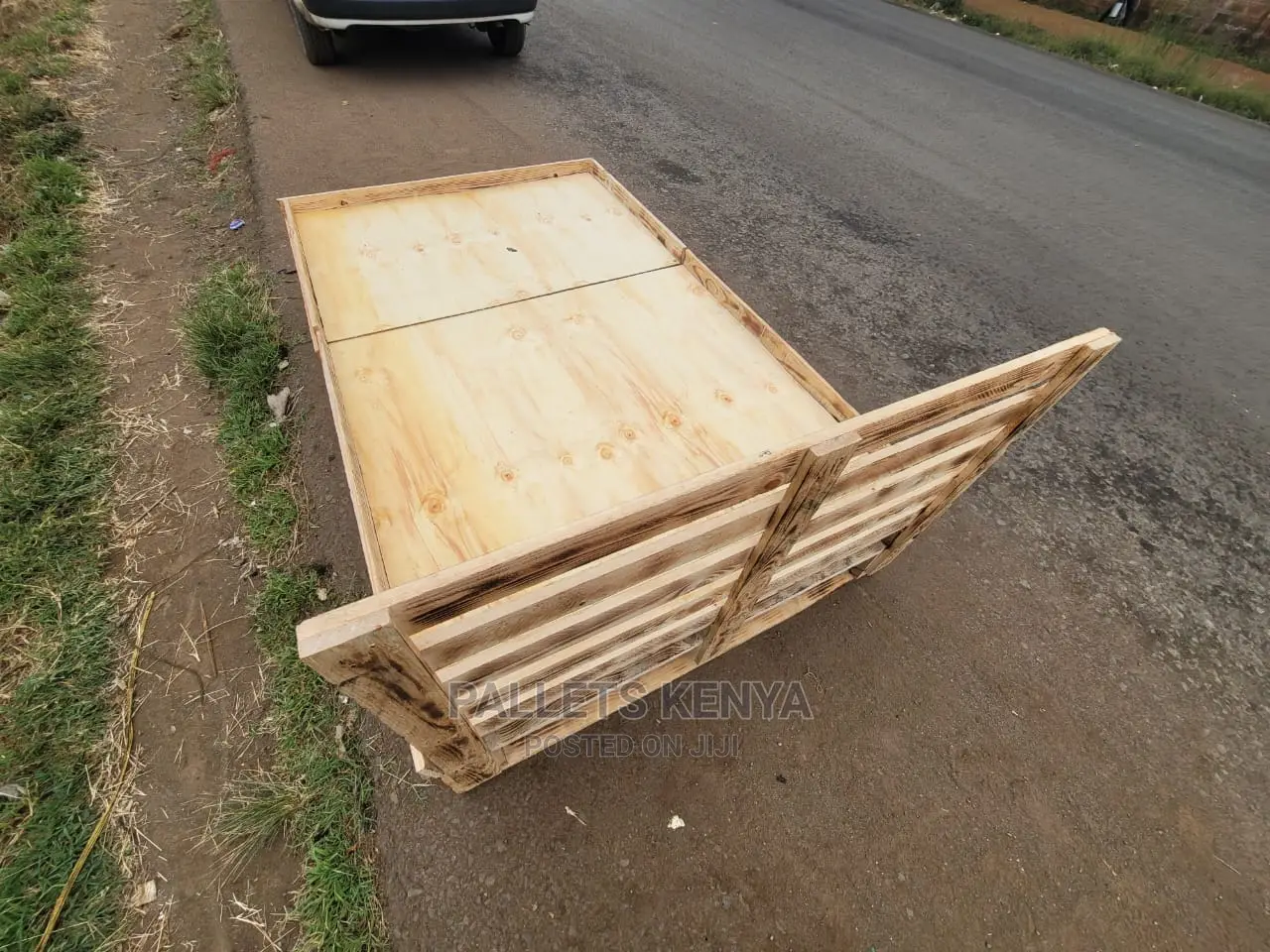 Pallet Bed- Detachable 4*6(Hvm)
