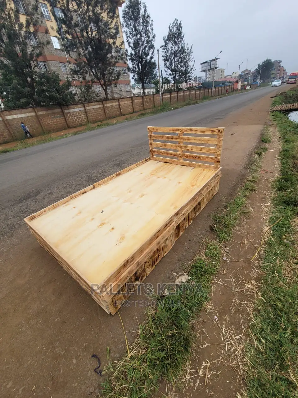 4*6 Detachable Pallet Bed-( VEV)