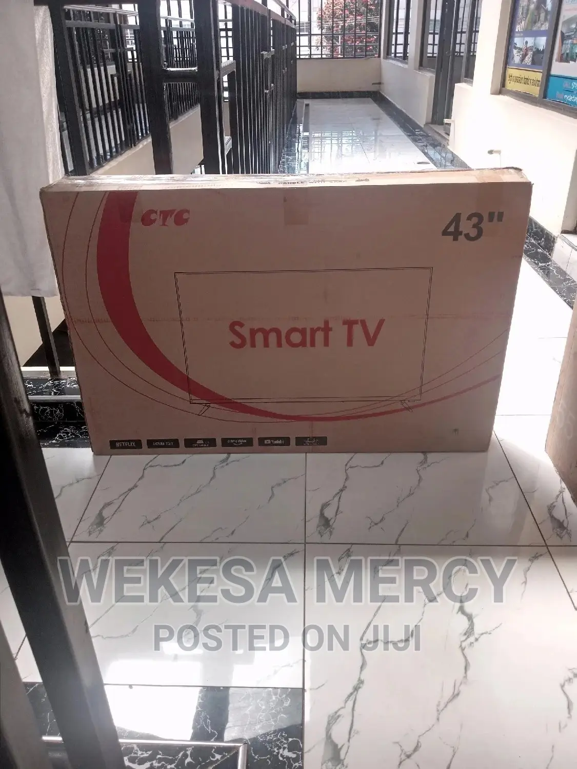 ￼
CTC 43 Inch UHD Smart TV