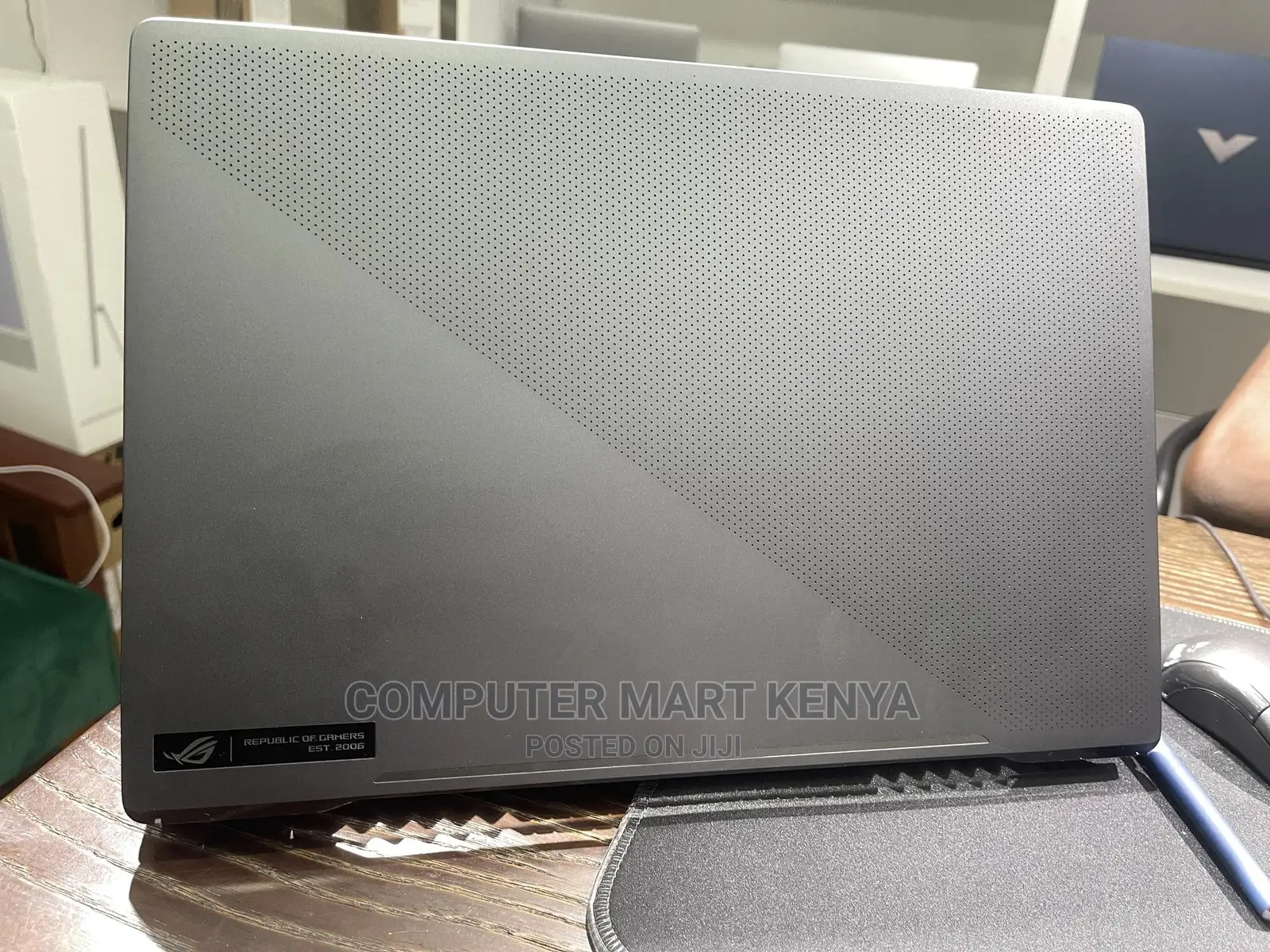 New Laptop Asus ROG Zephyrus G15 16GB AMD Ryzen 9 SSD 1T