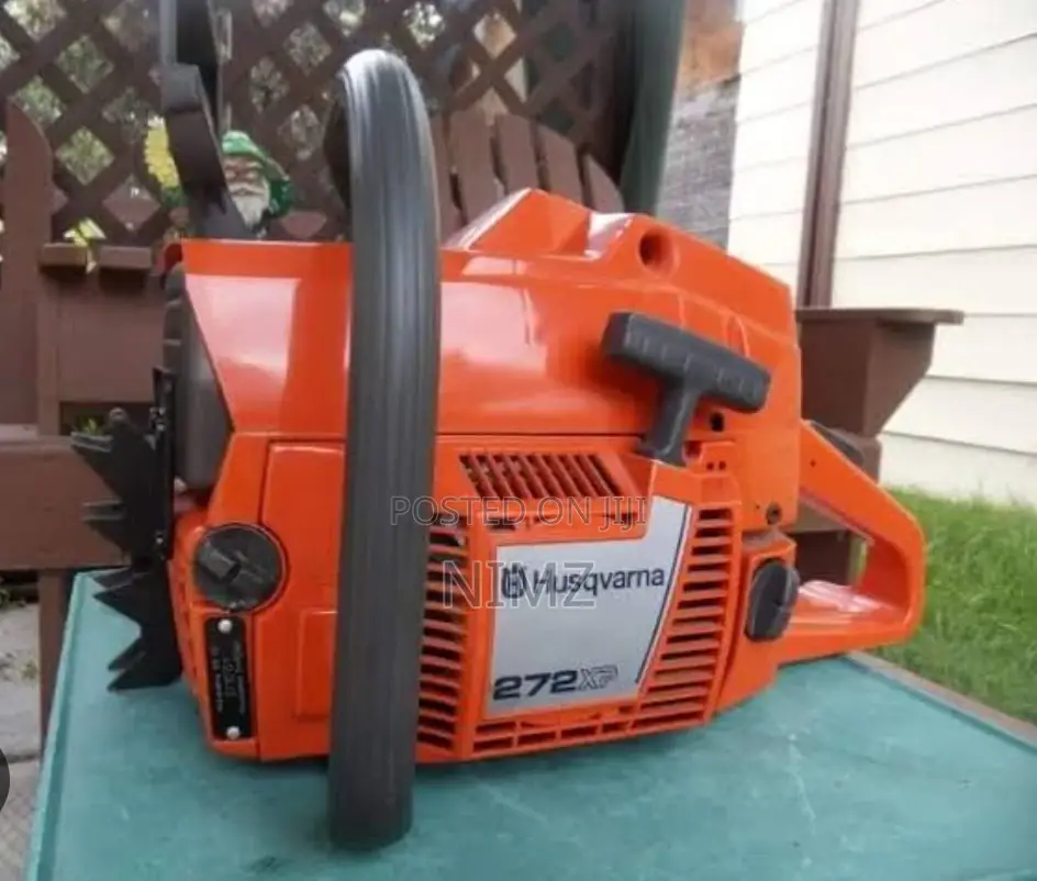 272xp Husqvarna Chainsaw