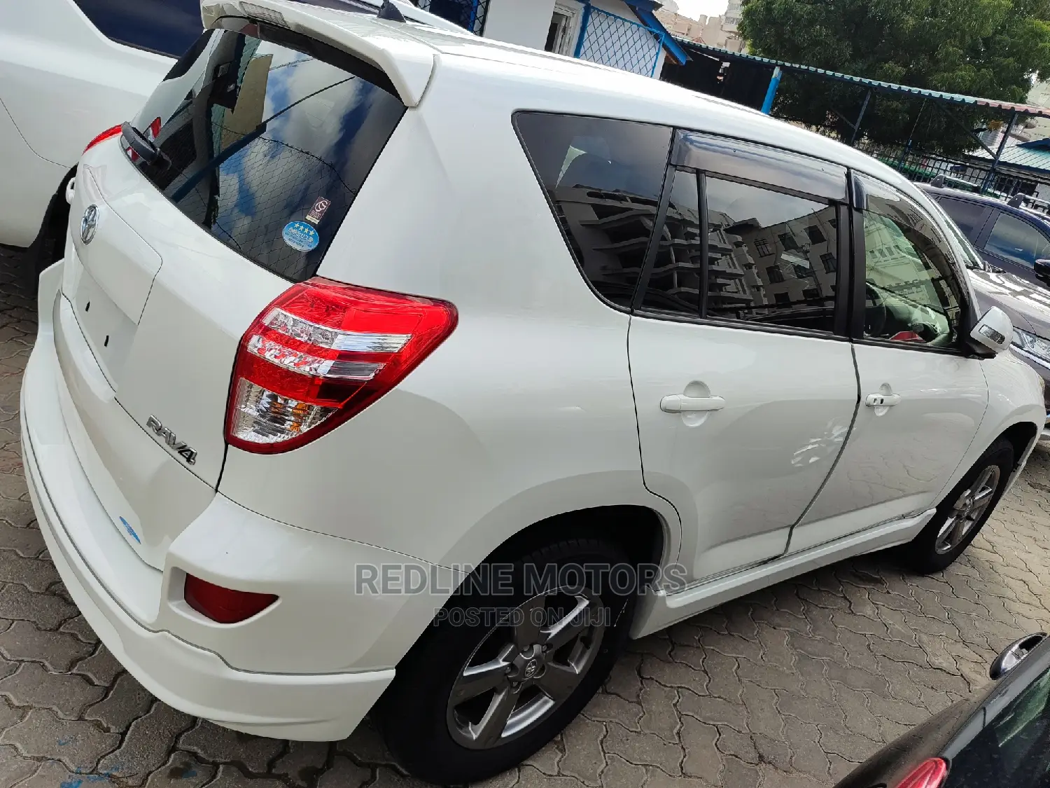 Toyota RAV4 2016 White